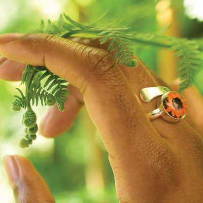 Joias de girassol da Shrieking Violet® Anel ajustável em prata esterlina com uma flor real. Presente ideal para uma amiga especial, mãe, esposa